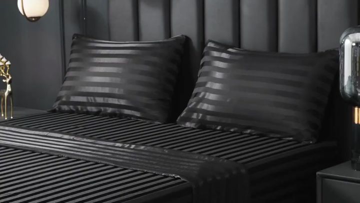 Abraca%20Dabra%20COD%201%20Piece%20New%20Satin%20Silk%20Pure%20Pillowcase%20100%25%20Super%20Quality%20Super%20Soft%20Cool%20Feeling%20Size%2051*76%20cm%20%EF%BC%88Only%201%20PC)%20-%20Image%203