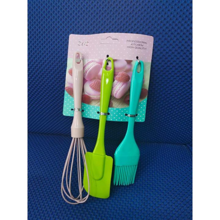 3 in 1 Silicone Kitchenware, 3-Piece Baking Kit, Basting Brush, Dough Spatula & Whisk, Silicone Kitchen Utensils, Silicone Baking tools Pack of 3. CD:P20.