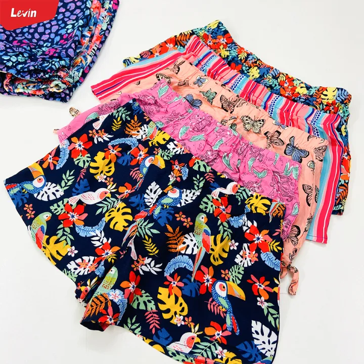 Teen%20Girl%20Floral%20Printed%20Mid%20Rise%20Elastic%20Waist%20Beach%20Shorts%20From%20Levin%20-%20Image%203