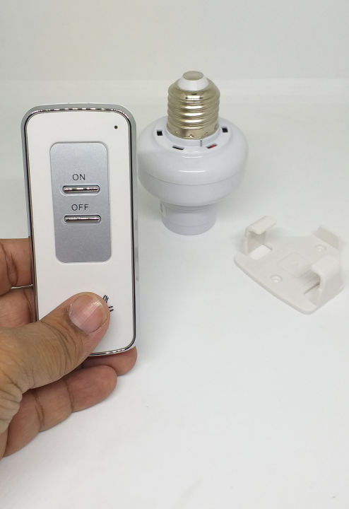 RF%20Remote%20Control%20Light%20Switch%20E27%20Type%20Holdar%20-%20Image%2010