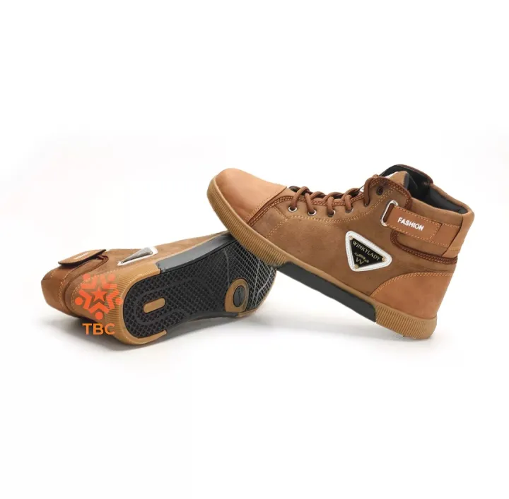 Sneakers%20high%20neck%20boot%20shoes%20with%20lace%20up%20version%20and%20artificial%20leather.%20-%20Image%205