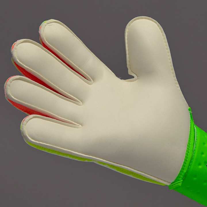 Football%20Hand%20Gloves%20-%20Yellow%20and%20Green%20-%20Image%202