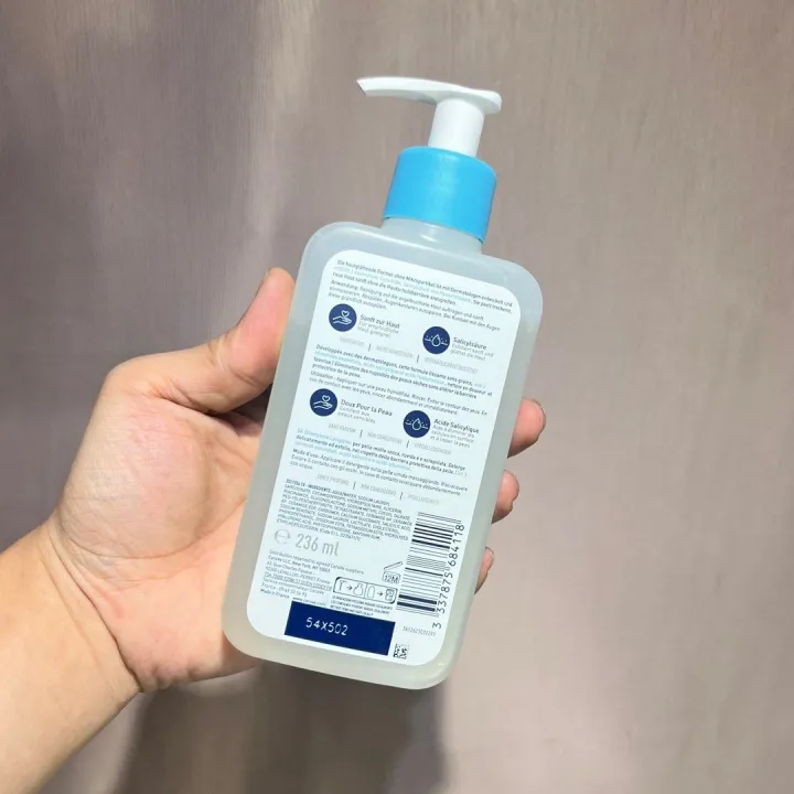 CeraVe%20SA%20Gl%C3%A4ttende%20Reinigung%20Cleanser%20236ml%20-%20Image%202