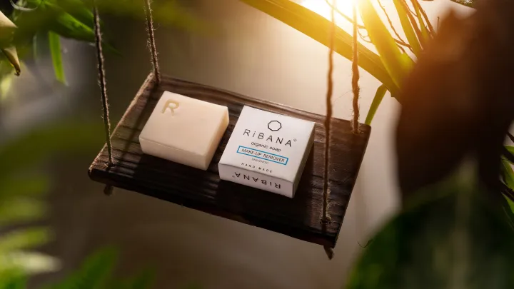 Ribana%20Organic%20Makeup%20Remover%20Beauty%20Soap%20Bar-%20100%20gm%20-%20Image%203