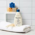 Aveeno Baby Soothing Relief Emollient Cream For Dry & Sensitive Skin - 150m. 