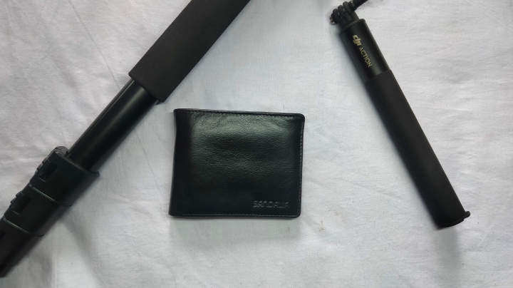Sandalia Men’s Classic Genuine Leather Wallet – Premium Bi-Fold Purse