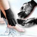 2 Pcs Bath Exfoliating Gloves Body Scrub Five-Fingered Design Mitt for Bathing.