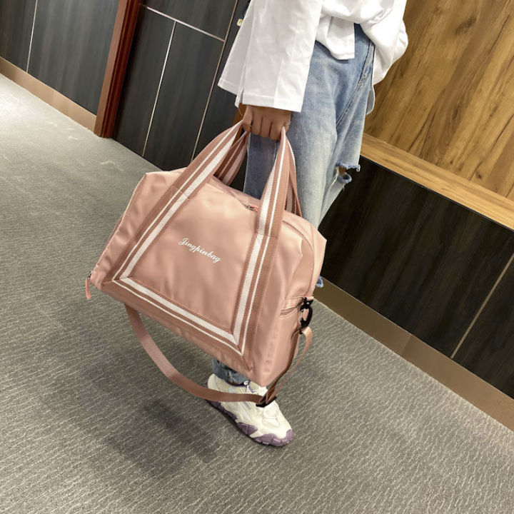 Travel%20Bag%20Women's%20Short-Distance%20Portable%20Large%20Capacity%20Sports%20Travel%20Fitness%20Bag%20Lightweight%20Pending%20Storage%20Business%20Travel%20Luggage%20Bag%20-%20Image%208
