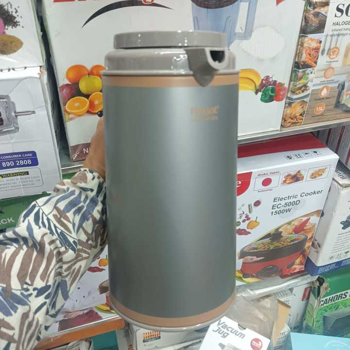 Regal%20grey%20Color%20Vacuum%20Flask%201L%20capacity%20for%20this%20winter%20-%20Image%203
