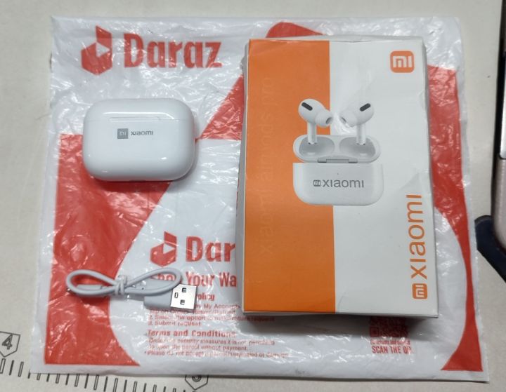 MI%20AirPods%20Pro%20-%20Image%203