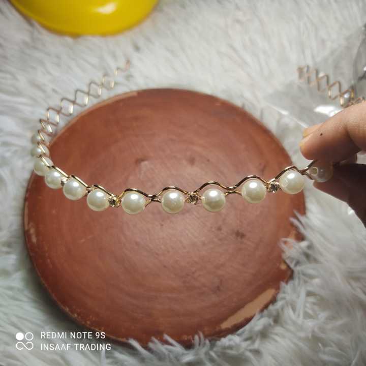 Pearl%20Crystal%20Wedding%20Bridal%20Tiara%20Crown%20Rhinestone%20Headbands%20-%20Image%205