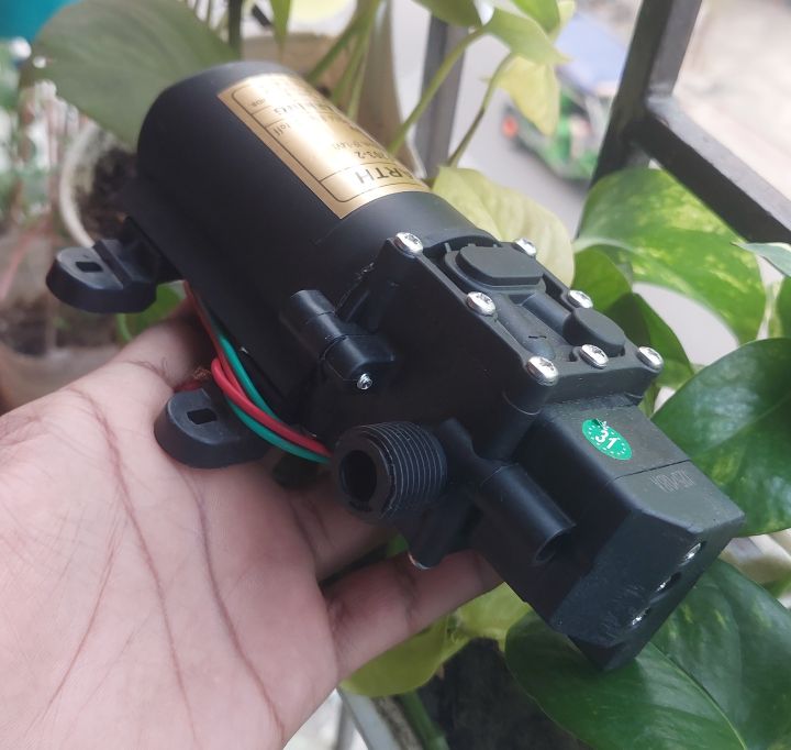 12V%20DC%20High%20Pressure%20Pump%20Single%20Motor%20-%20Image%202