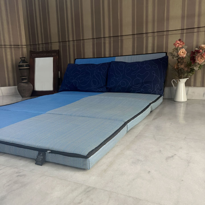Relax%20Floor%20Mattress%20-%20Shaded%20Blue%20Premium%20Sleeping%20Mat%20(Semi%20Double)%20-%20Image%204