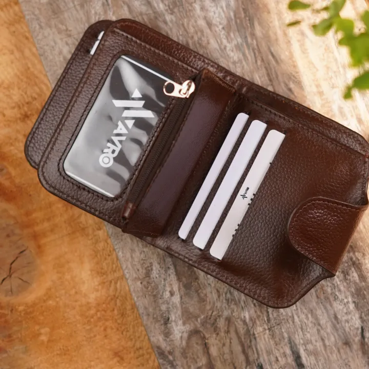 Avro%20Luxurious%20Leather%20Wallet%20-%20Vaulta%20-%20Chocolate%20%7C%20Wallet%20for%20men%20%7C%20100%25%20Cow%20Leather%20Wallet%20-%20Image%204