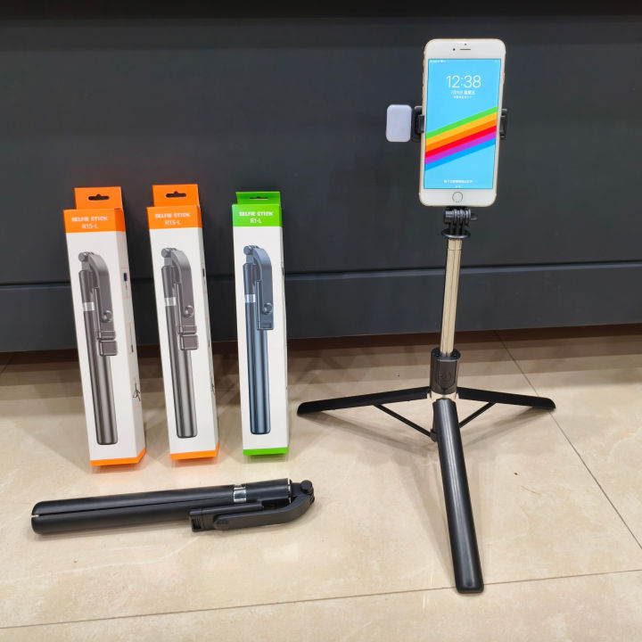 5%20feet%207%20Inches%20R1S-L%20Selfie%20Stick%20Tiktok%20Live%20Integrated%20Telescopic%20Portable%20Camera%20Stand%20Tripod%20-%20Image%203