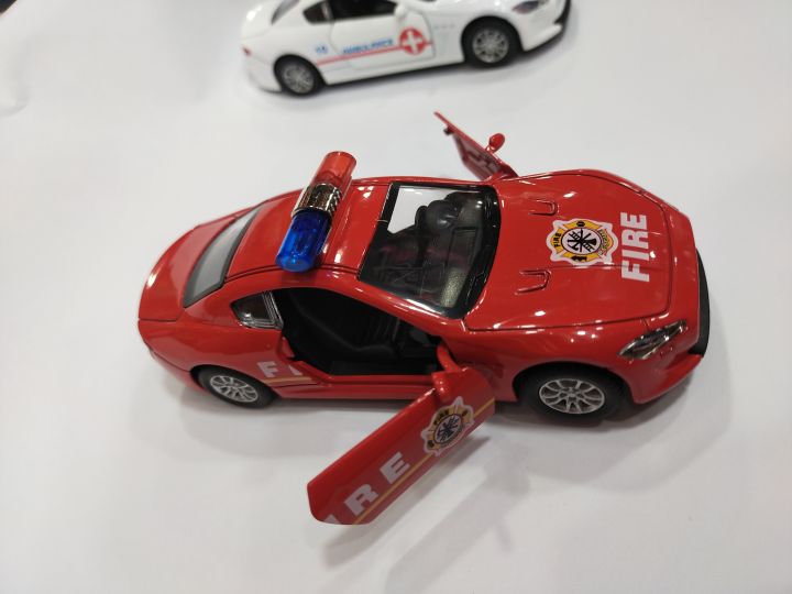 Alloy%20Die%20cast%20Metal%20Scale%20Rescue%20Toy%20Car%20metal%20car%20all%20-%20Image%208