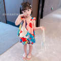 Suspender shorts 2023 new girl baby casual dress two-piece set, stylish children's summer fashion trend.