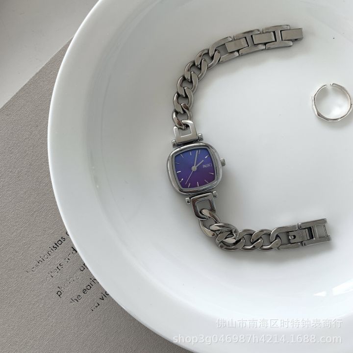 PALESCE%20niche%20Korean%20version%20ins%20minimalist%20temperament%20sea%20blue%20small%20sugar%20watch%20women's%20personalized%20chain%20light%20luxury%20women's%20watch%20-%20Image%204