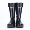 Solid color waterproof high barrel rain boots, labor protection men's water shoes, rubber and plastic rain boots, black rubber shoes, thickened wear-resistant water boots, construction shoes.