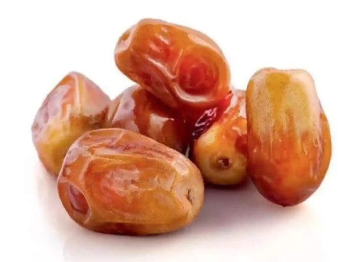 Premium%20Quality%20Zahadi%20Dates/Zahdi%20Khejur%20Large%20Size/Zamboo%20Size-1%20Kg(Imported)%20-%20Image%204