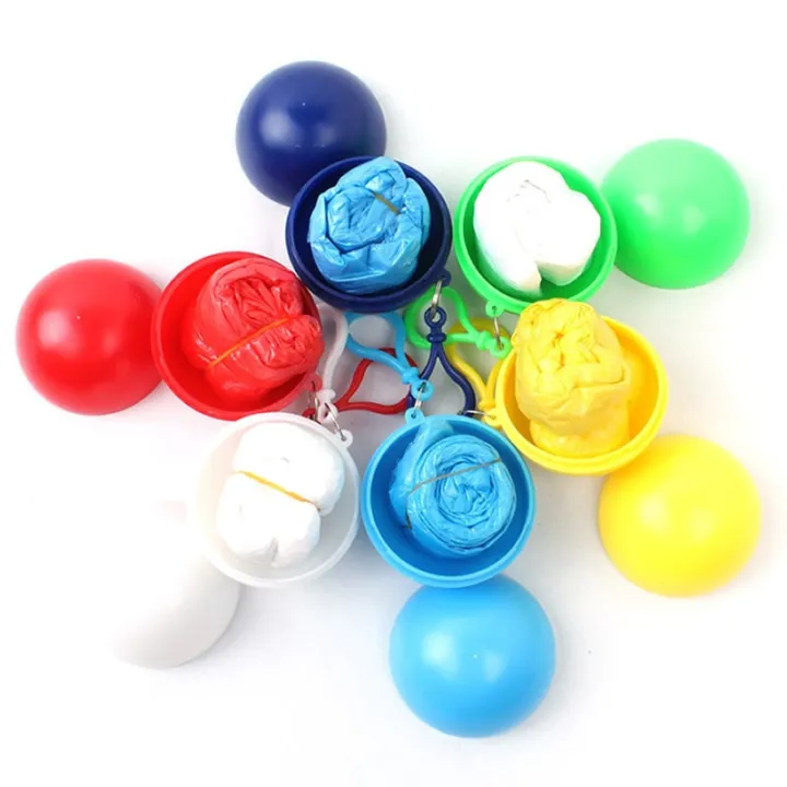 1%20Pcs%20Portable%20raincoat%20disposable%20poncho%20unisex%20raincoat%20ball%20cape%20key%20ring%20ball%20-%20Image%202