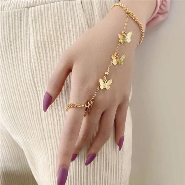 Korean%20Fashion%20Small%20Daisy%20Open%20Bracelet%20-%20Image%204