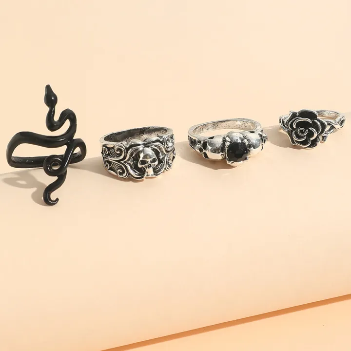 Fashionable%20hip-hop%20cool%20style%20diamond%20ring,%20rose%20ring,%20snake%20shape%20set,%20men's%204-piece%20ring%20set%20-%20Image%203