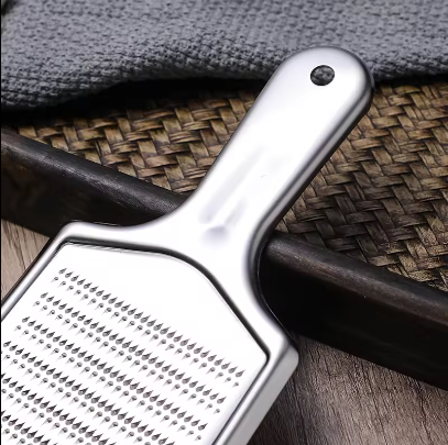Stainless%20Steel%20Ginger%20Grater,%20Garlic%20Paste,%20Garlic%20Mincer,%20Cut%20Garlic%20Pressed%20Garlic,%20Baby%20Supplement%20Grinder%20-%20Image%206