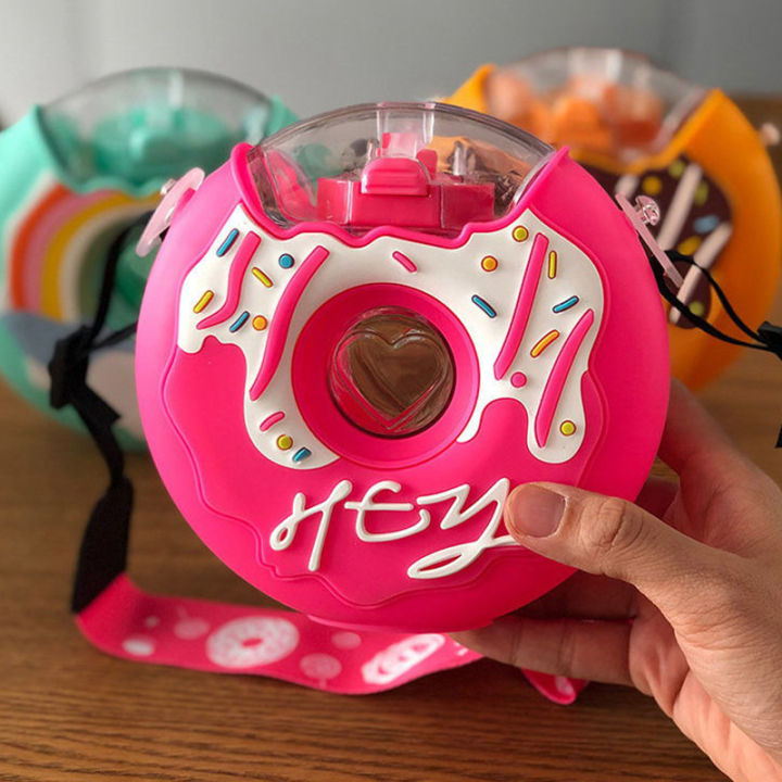 380ML%20Donut%20Shape%20Cup%20Kids%20Feeding%20Cup%20With%20Straws%20Lovely%20Donuts%20Shape%20Water%20Cups%20Cartoon%20Leakproof%20Outdoor%20Water%20Bottle%20-%20Image%208