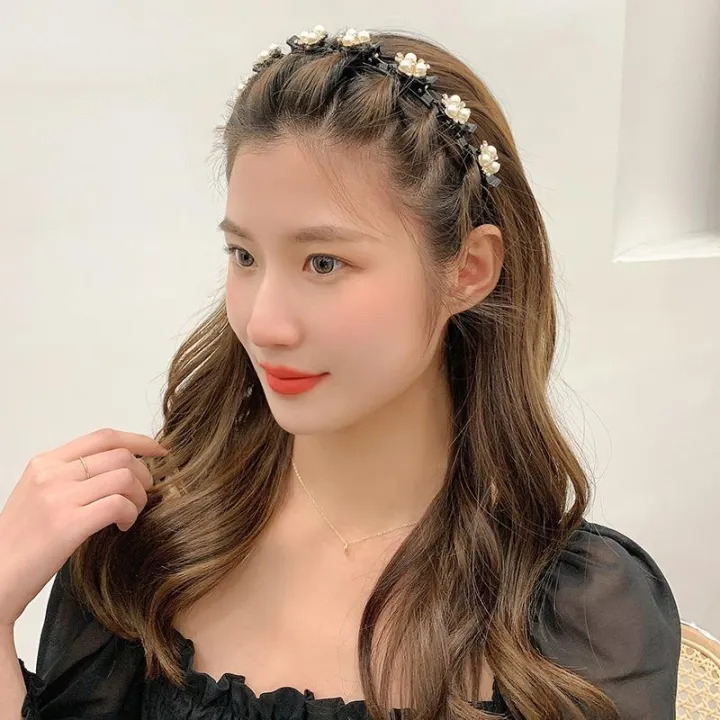 Golden%20Leaf%20Rhinestone%20Hairband%20with%20Clips%20for%20Women%20Resin%20and%20Pearl%20Design%2013cm%20-%20Image%203