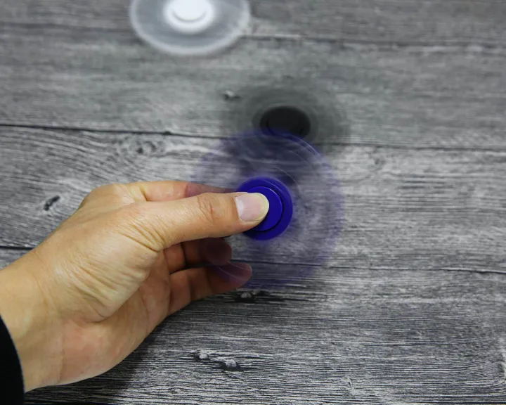 Tri%20Fidget%20Hand%20Spinner%20Finger%20Spinner%20Focus%20Toy%20Gadgets%20for%20Killing%20TimeRelieve%20StressADDADHD%20-%20Image%206