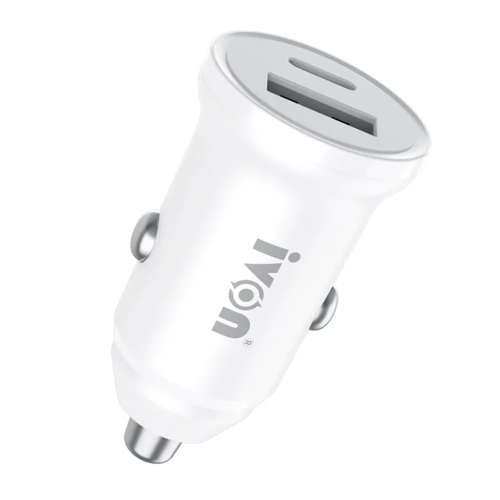 IVON%20CC45%2020W%20PD%203.0%20USB-C%20/%20Type-C%20+%20QC%203.0%20USB%20Port%20Mini%20Car%20Charger%20-%20Image%203