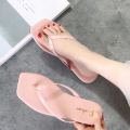 Student Korean Style Fashionable Flat Square Toe Flip Flops Women's Summer Outdoor Non-Slip Sandals Beach Flip-Flops Slippers Women's Sandals. 