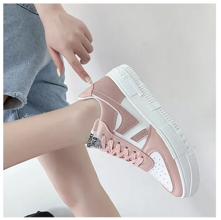Anti-Slippery%20Women's%20Sport%20Sneakers%20-%20Image%2010