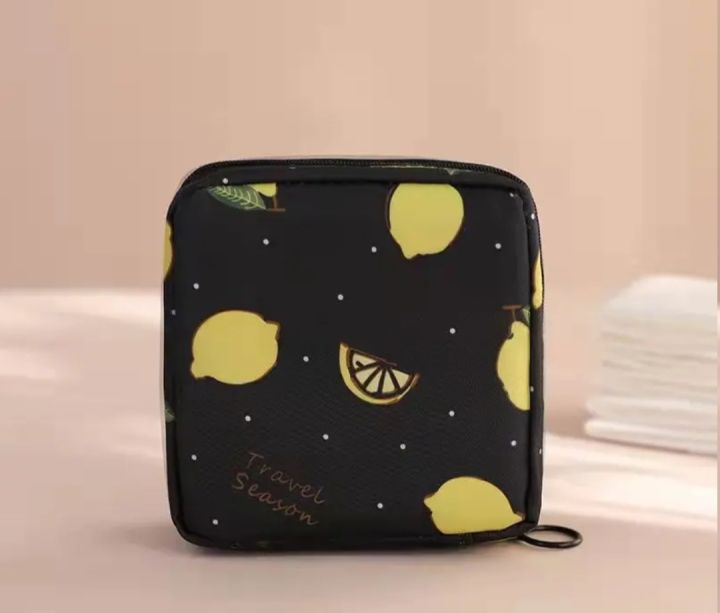 Girls%20Portable%20Sanitary%20Napkin%20Bag%20/%20Waterproof%20Makeup%20Storage%20Bag%20/%20Jewelry%20Organizer%20Pouch%20-%20Image%204