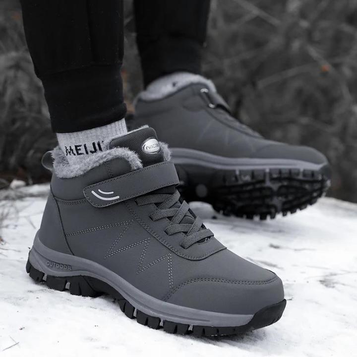 Winter Men Boots Plush Leather Waterproof Sneakers Climbing Shoes Unisex Men Women Outdoor Non-slip Warm Hiking Ankle Boot BunnyGarden