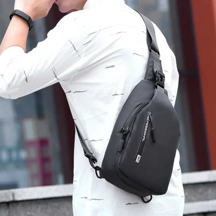 Men's%20Shoulder%20Bag%20Waterproof%20Oxford%20Cross%20Body%20Double%20Layer%20Zipper%20Bag%20High-Capacity%20Travel%20Phone%20Pouch%20Fashion%20Bag%20-%20Image%204