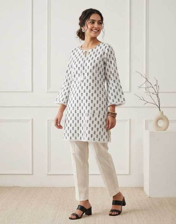 Attractive%201%20Piece%20Kurti%20From%20The%20New%20Collection%20For%20Women%20Cotton%20Casual%20Comfortable%20Stylish%20Ladies%20Fashion%20Dress%20-%20Image%204