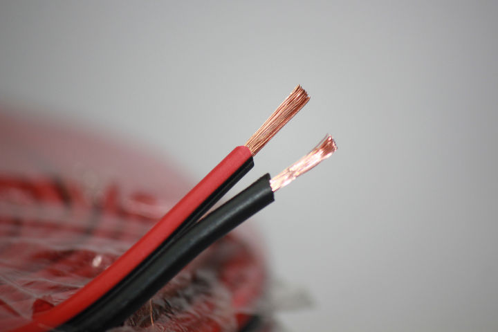 Speaker%20Cable%20wire%20Size%20No.%2014%20AWG,%20Heavy%20Duty,%20Best%20for%20Karaoke/%20Amplifier/%20Speaker%20-%20Image%203