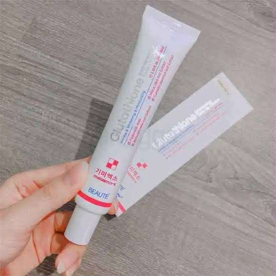Beaute%20Melasma-X%20Glutathione%20Brightening%20Tone%20Up%20Cream%2045ml%20/%20Beaute%20Melasma-X%203D%20Whitening%20Clinic%20Renewal%20Cream%2040gm%20%7C%20Korea%20-%20Image%202