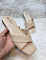 Flat Sandals For Women Fashionable Flat Shoes For Regular Use. 