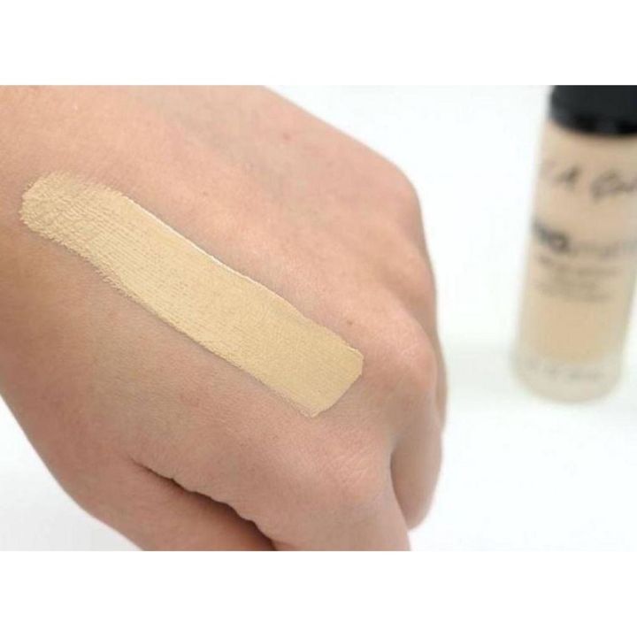 L.A.%20Girl%20Pro%20Matte%20HD%20Long%20Wear%20Foundation%20(30ml)%20-%20GLM673%20Beige%20-%20Image%202