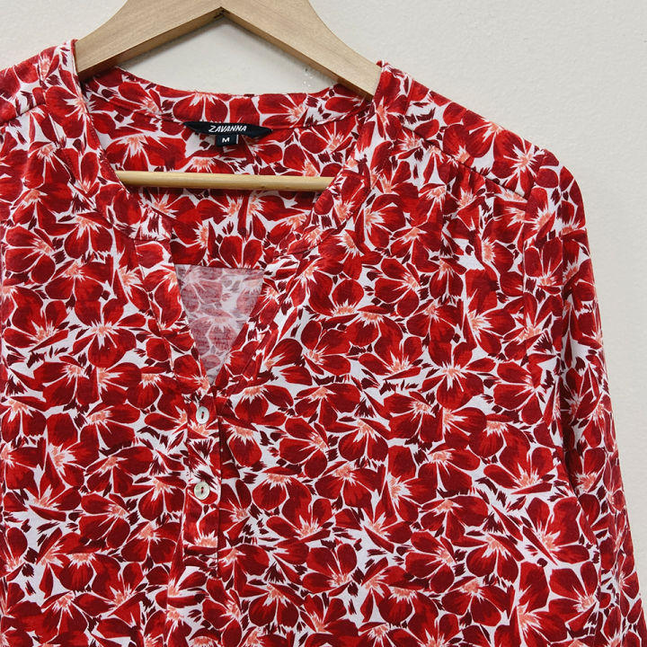 Ladies%20Three%20Quarter%20Sleeve%20Soft%20Floral%20Casual%20Tops%20With%20Knitted%20Bottom%20From%20Levin%20-%20Image%204