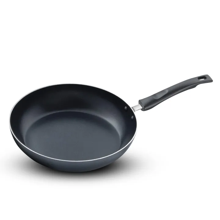 Non%20Stick%20Fry%20Pan%2022Cm%20With%20Free%20Spatula%20-%20Convenient%20Non-Stick%20Fry%20Pan%20With%20Bonus%20Spatula%20Included%20-%20Image%202