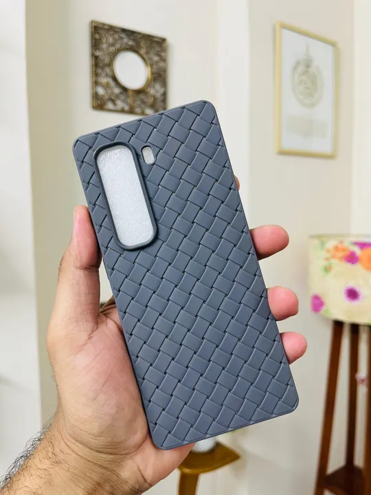 Infinix%20Hot%2050%20Pro%20Plus%20(%20Curved%20Display%20Back%20Cover%20)%20Back%20Cover%20Silicone%20Premium%20Super%20Slim%20For%20Curved%20Display%20Phone%20OneLike%20Soft%20Slim%20Flexible%20Protective%20Case%20Cover%20for%20Infinix%20Hot%2050%20Pro%20Plus-%20(Silicone,%20Black)%20Soft%20Case%20-%20Image%203