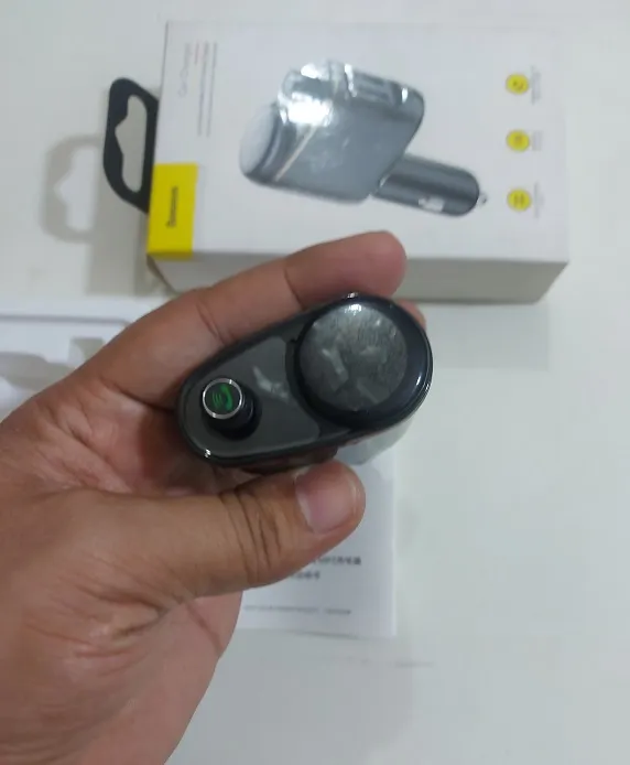 Baseus%20S06%20Bluetooth%20MP3%20Vehicle%20Dual%20USB%20Car%20Charger%20-%20Image%205