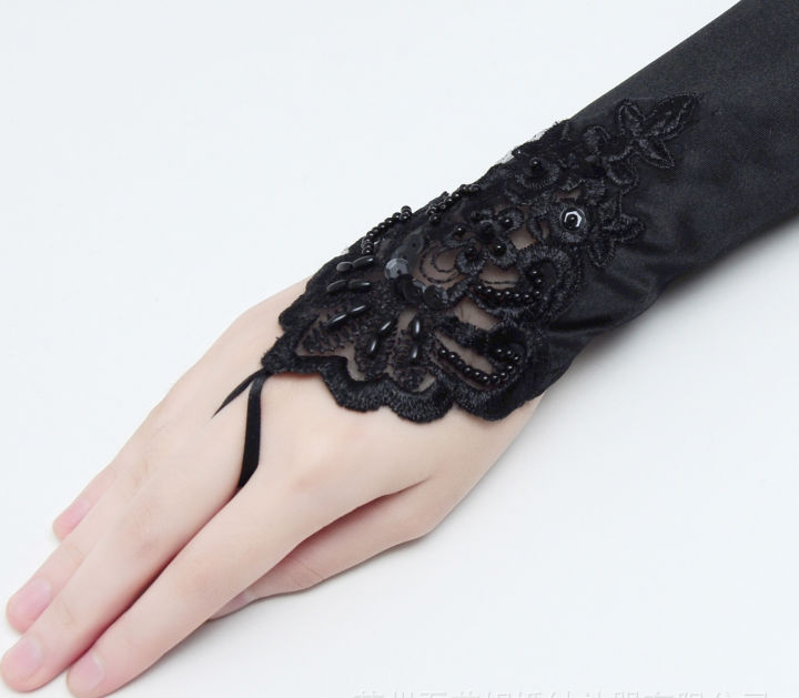 Luxury%20Fingerless%20Wedding%20Marriage%20Embroidery%20Gloves%20for%20Women%20-%20Image%204