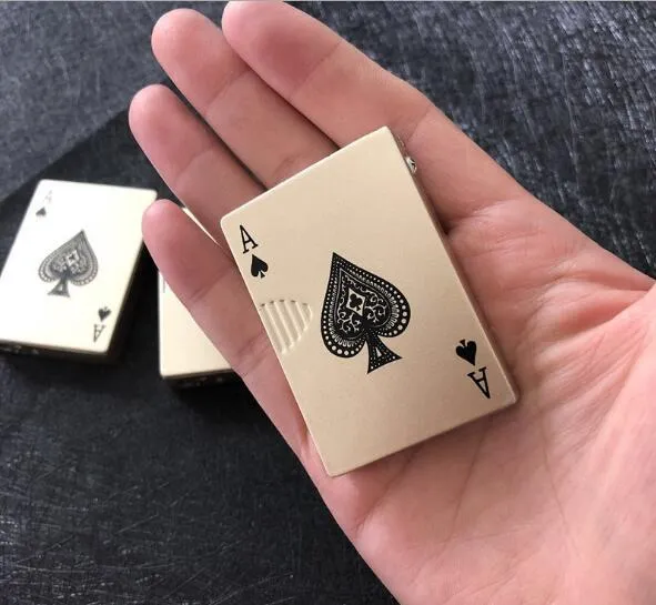 Lighter%20-%20Poker%20Card%20Gas%20Personality%20-%20Image%204