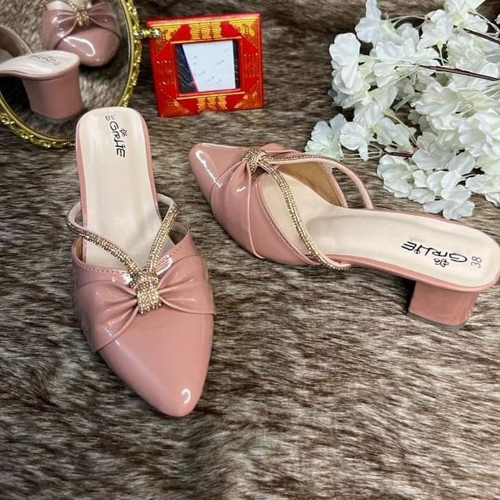 Women's Nagra Heel Balance Box