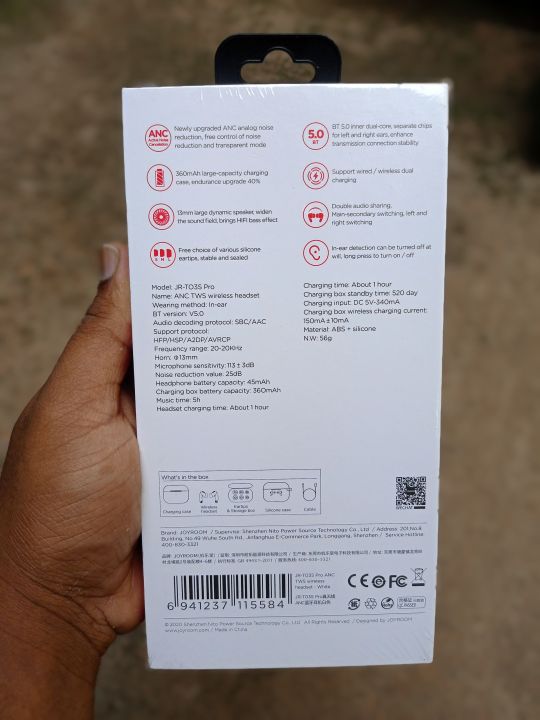 Joyroom%20T03s%20pro%20Anc%20Earbuds%20-%20Image%204